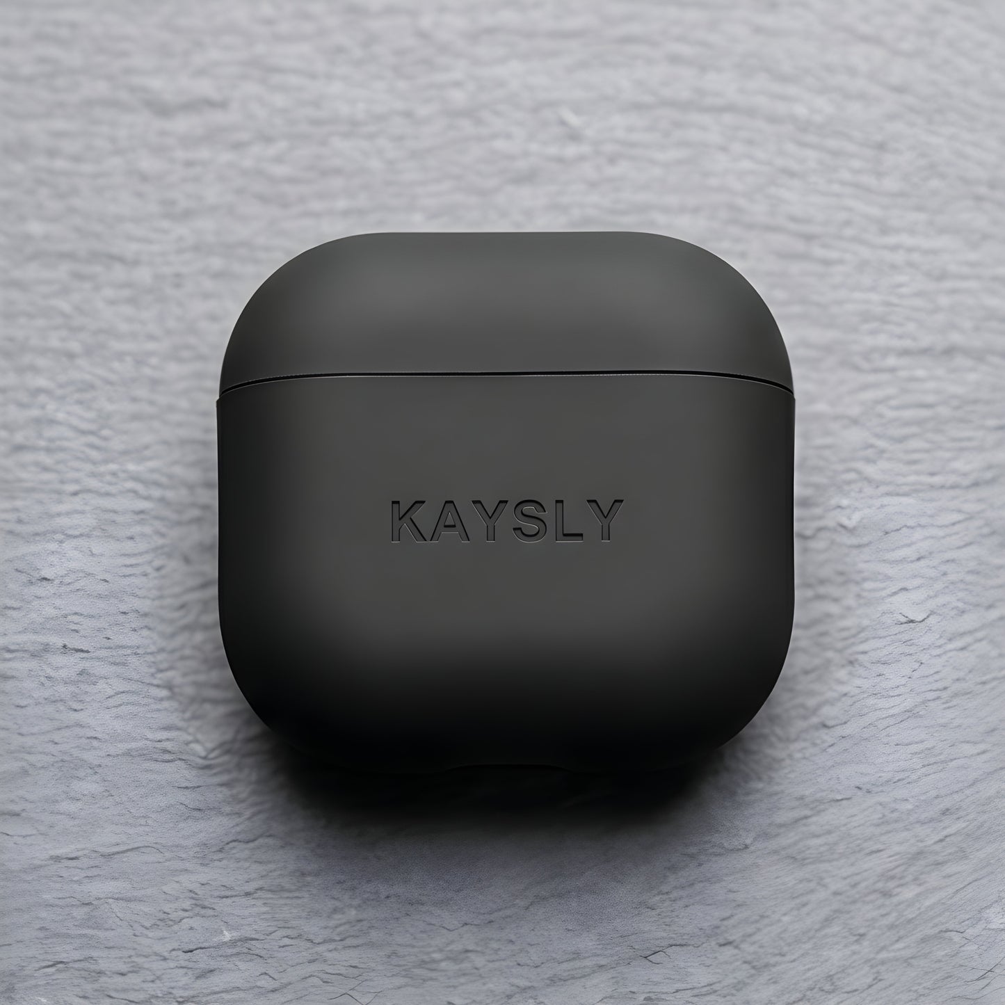 KAYSLY silikonskal för AirPods 4 i svart – ovanifrån