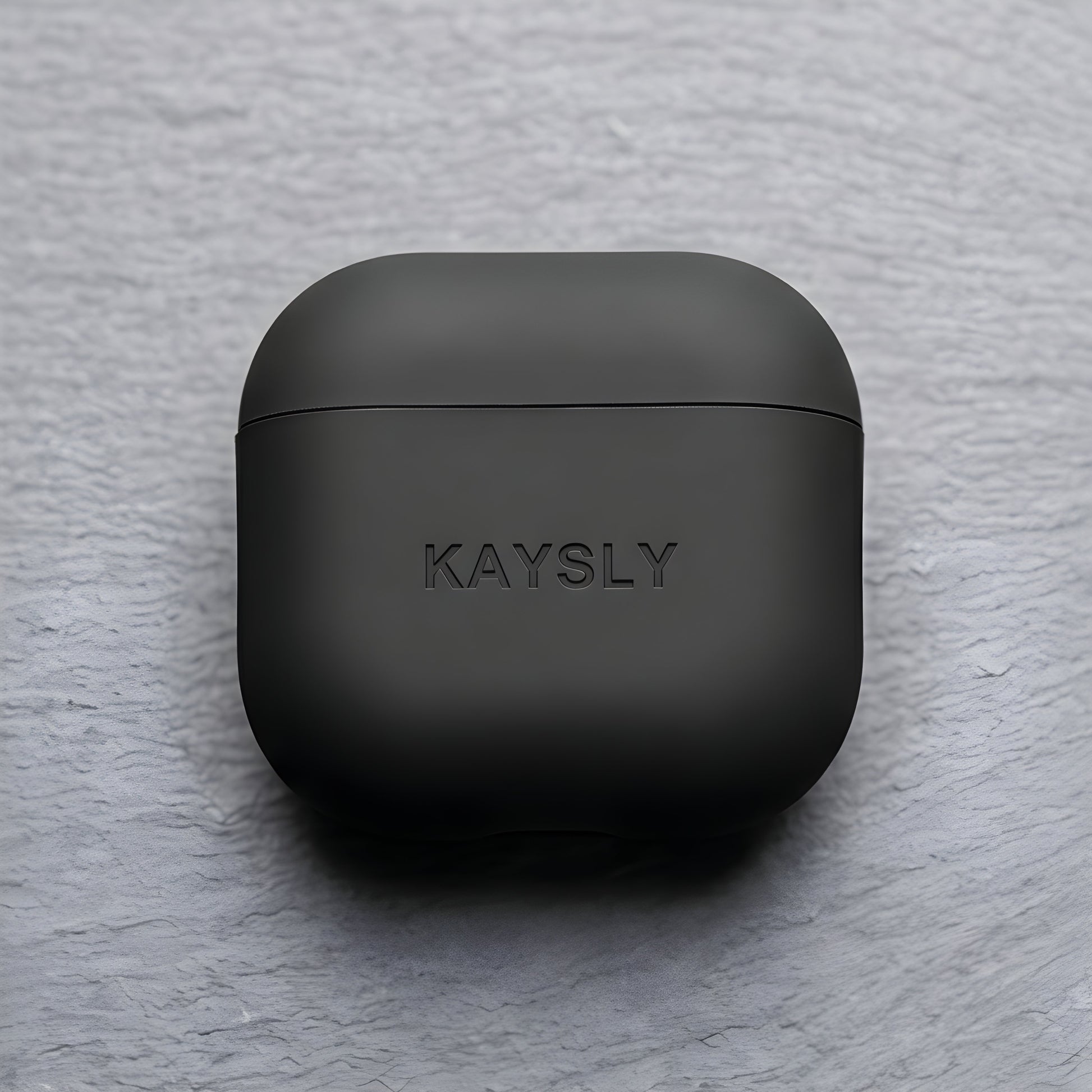 KAYSLY silikonskal för AirPods 4 i svart – ovanifrån